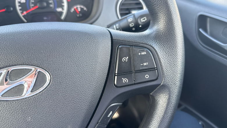 Hyundai i10 1.0 SE 5dr Petrol Hatchback